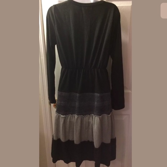 PRETTY ANGEL Dress Black Gray Knit Beaded rosette - Picture 6 of 8